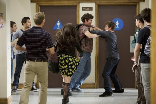 Pretty Little Liars 1x07 D