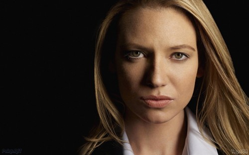 Fringe 4, Anna Torv conferma il ritorno di Peter Bishop