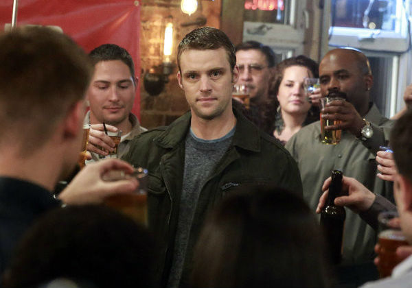 Chicago Fire 1x23_06