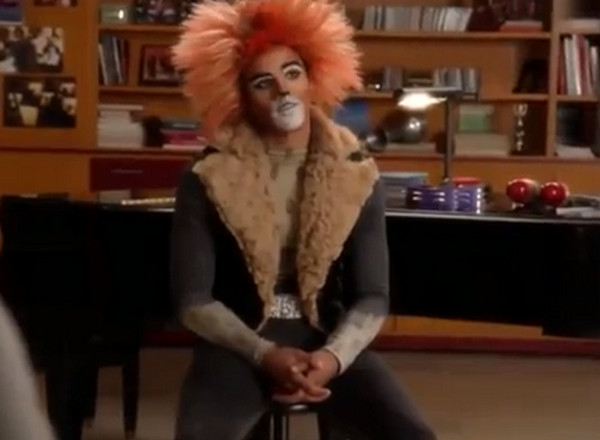 Glee 5x04 1
