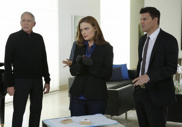 Bones 9x15 2