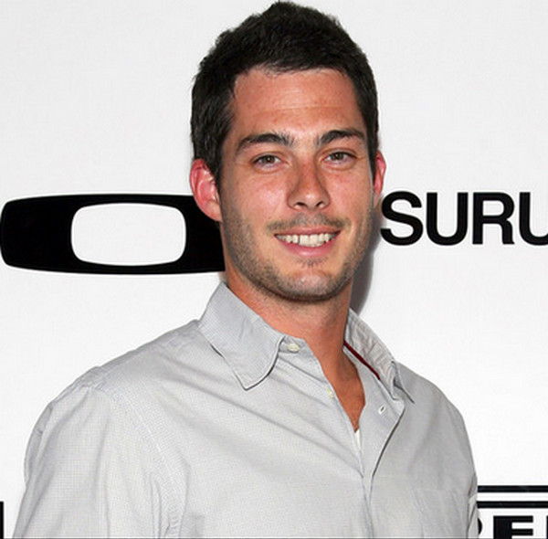 Brian Hallisay