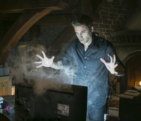 Witches Of East End 2x02 5