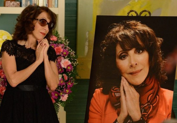 Working The Engels 1x02 1