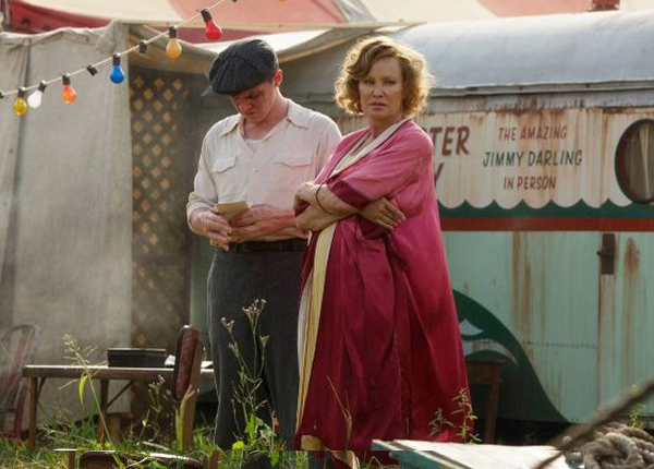 American Horror Story 4x02