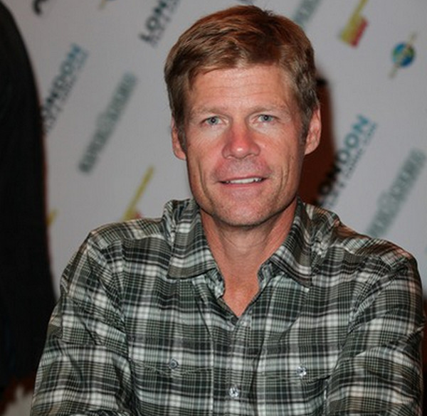 Joel Gretsch