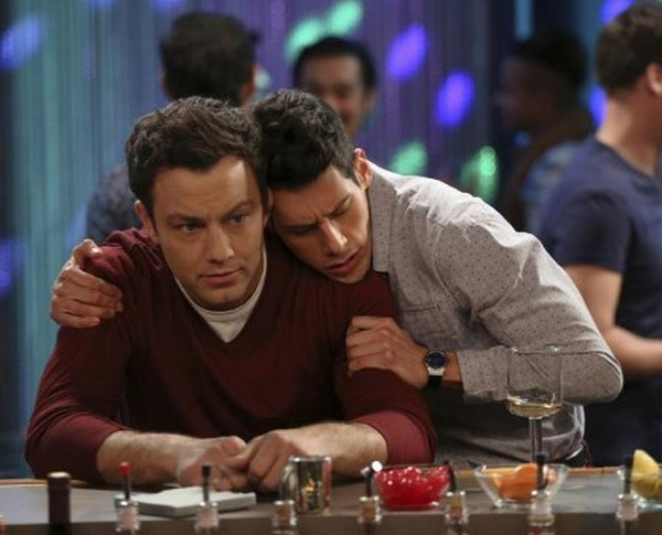 Young and Hungry 2x01