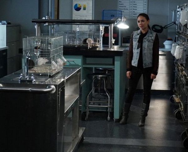 Pretty Little Liars 6x06 1