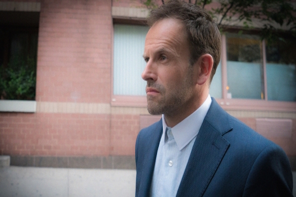 Elementary 4x01-02 3