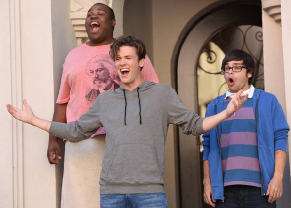 Cooper Barrett's Guide to Surviving Life 1x01