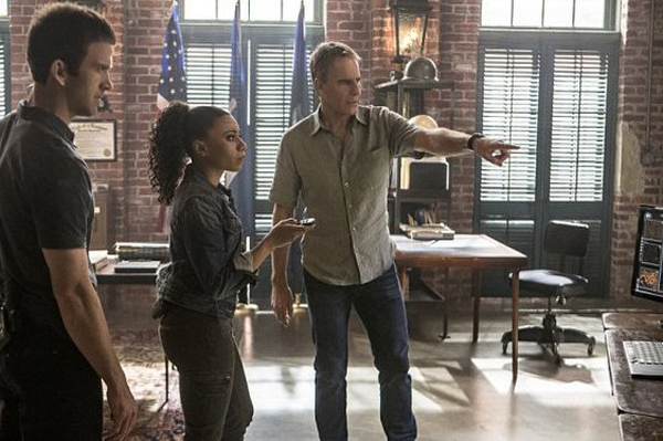 NCIS New Orleans 2x22 (1)